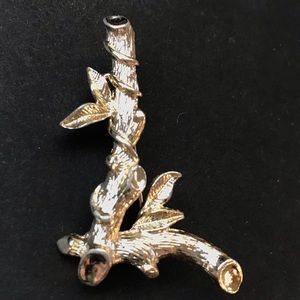 Vintage Sarah Coventry Gold Tone Tree Branch Initial Brooch “L” Letter L